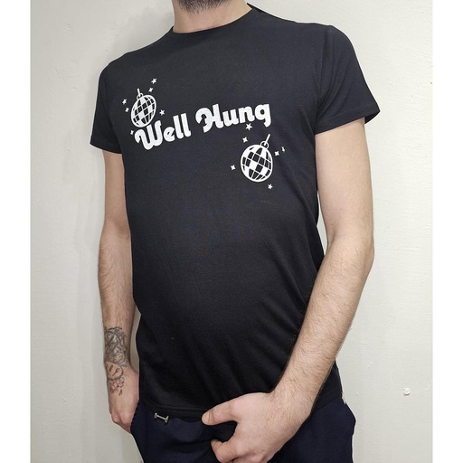 GAYT*GEAR T-SHIRT WELL HUNG